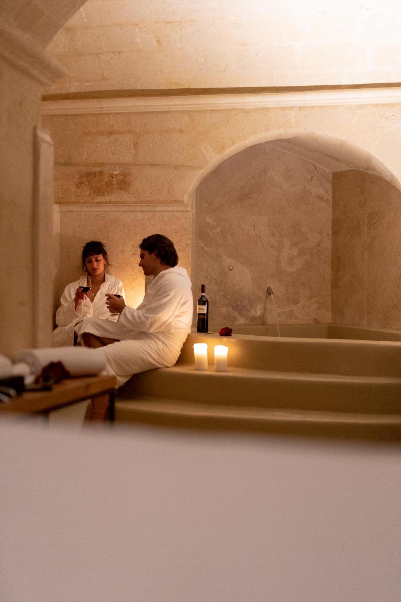 Palazzo Del Duca Hotel & Restaurant Matera Bagian luar foto